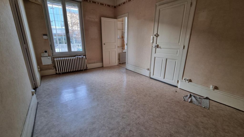 Achat maison à vendre 2 chambres 50 m² - Vichy