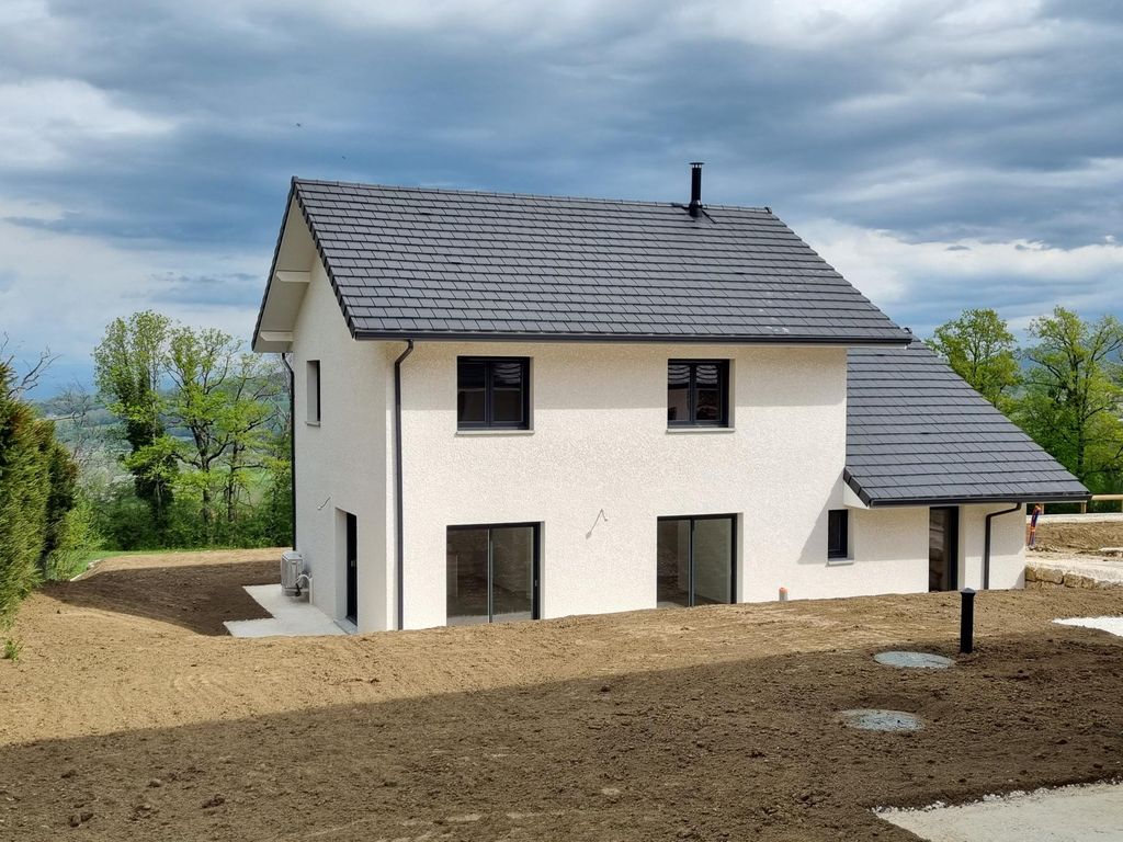 Achat maison à vendre 4 chambres 125 m² - Grésy-sur-Aix