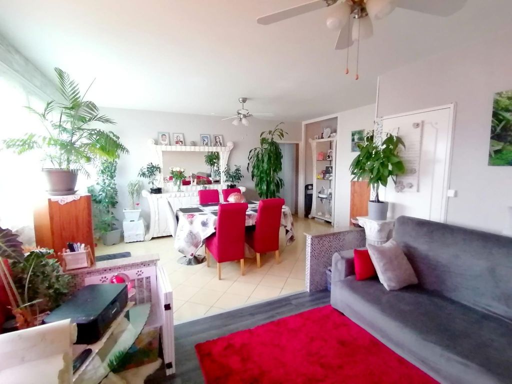 Achat appartement à vendre 4 pièces 70 m² - Ris-Orangis