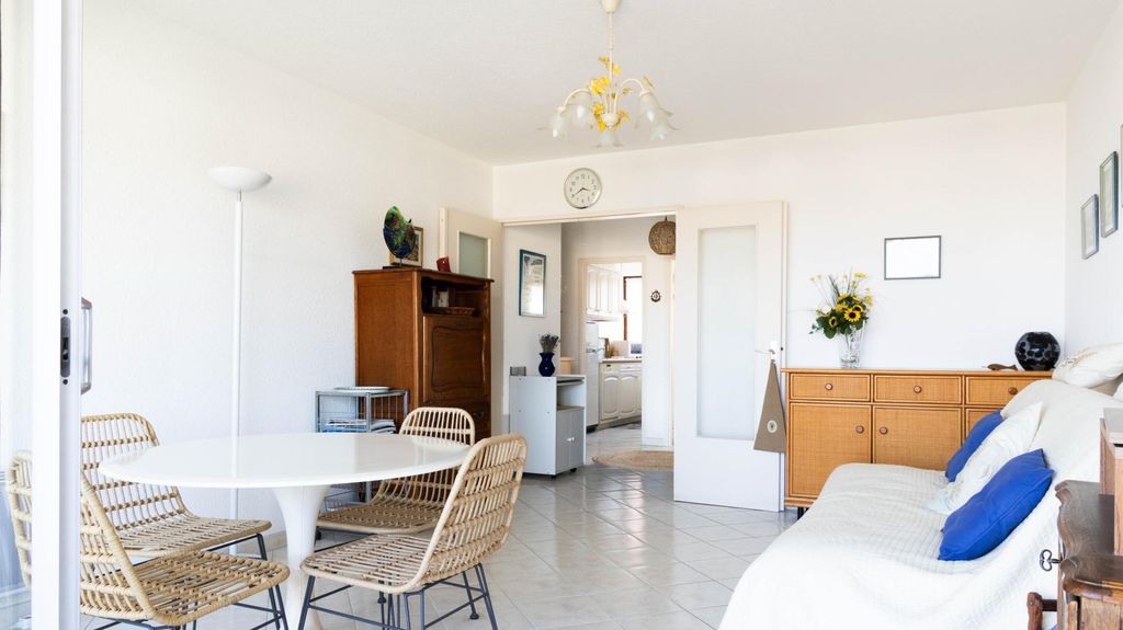 Achat appartement à vendre 2 pièces 45 m² - Sainte-Maxime