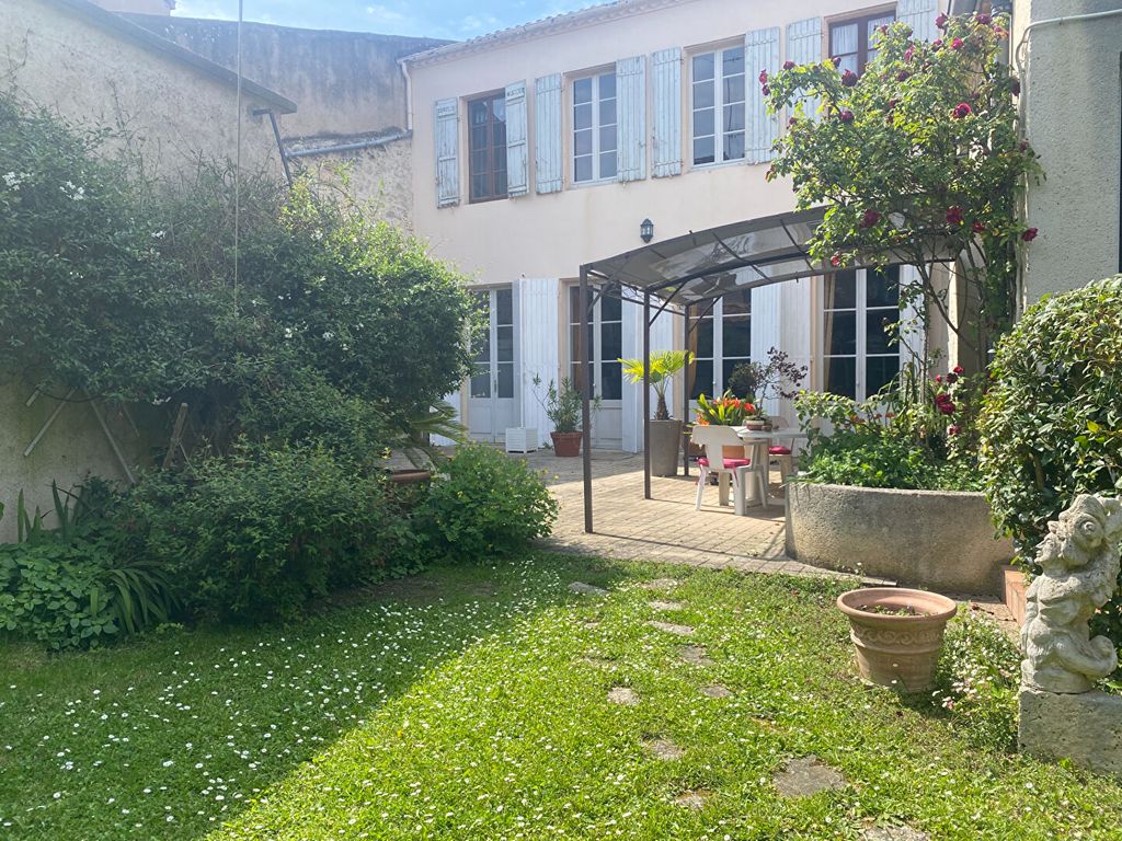 Achat maison à vendre 4 chambres 282 m² - Villeneuve-sur-Lot