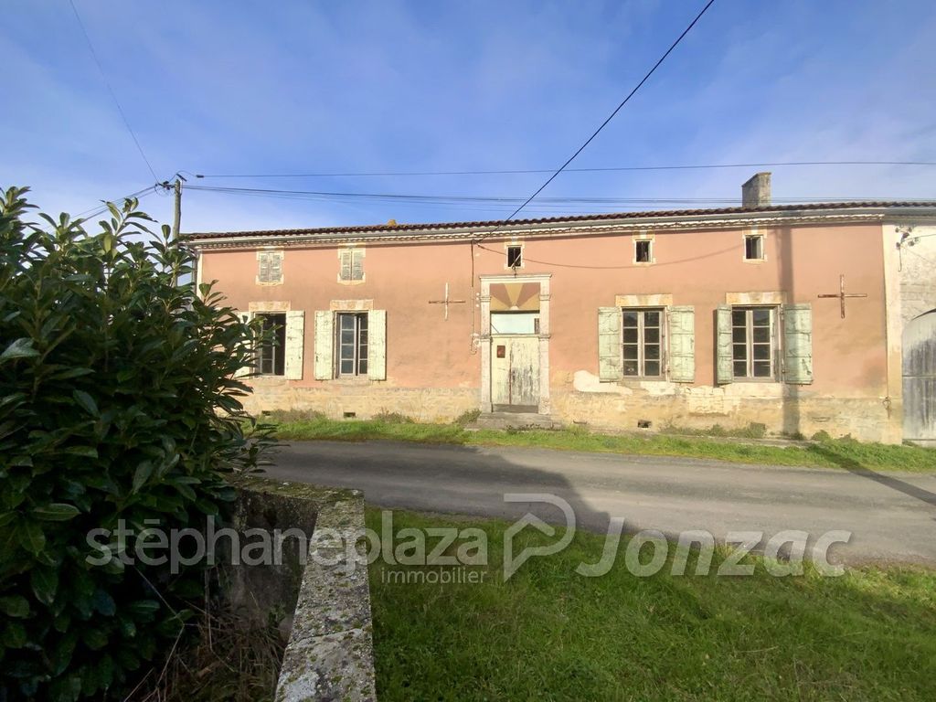 Achat maison à vendre 2 chambres 93 m² - Jonzac