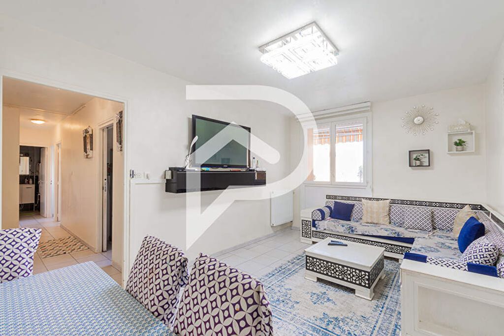 Achat appartement à vendre 3 pièces 54 m² - Marseille 8ème arrondissement