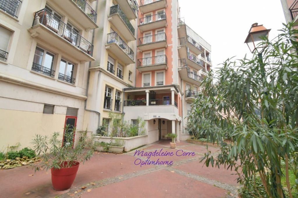 Achat appartement à vendre 2 pièces 45 m² - Saint-Maurice