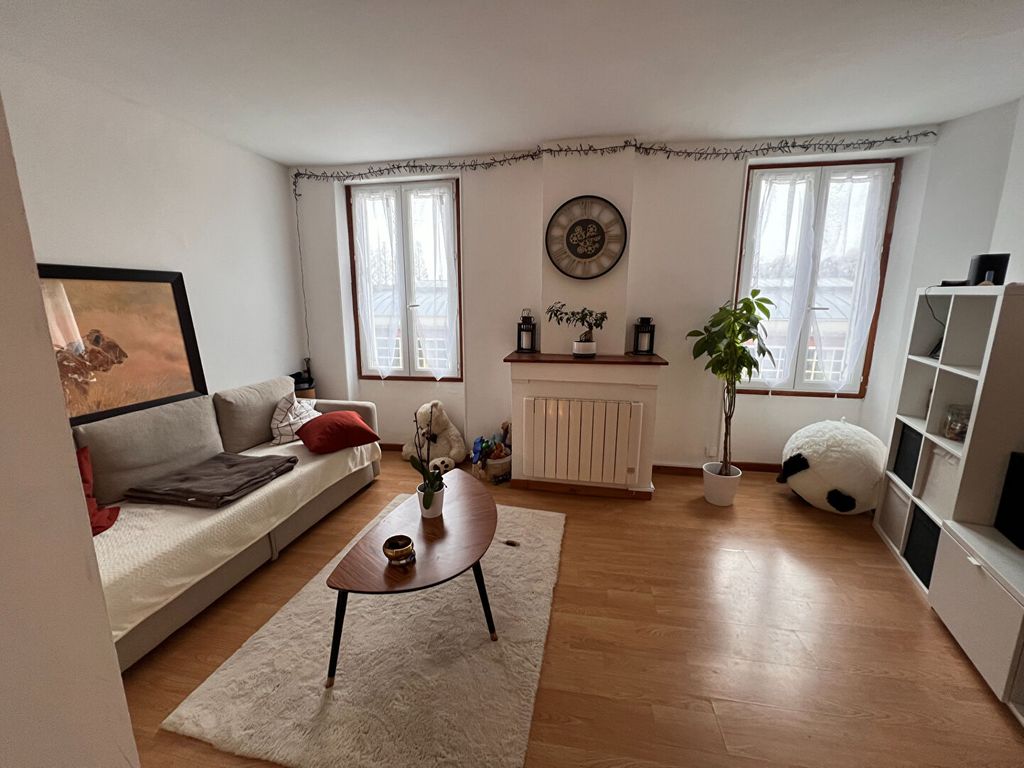 Achat maison à vendre 2 chambres 54 m² - Bray-et-Lû