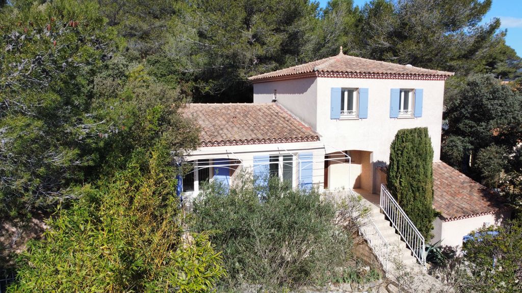 Achat maison à vendre 4 chambres 120 m² - Nîmes