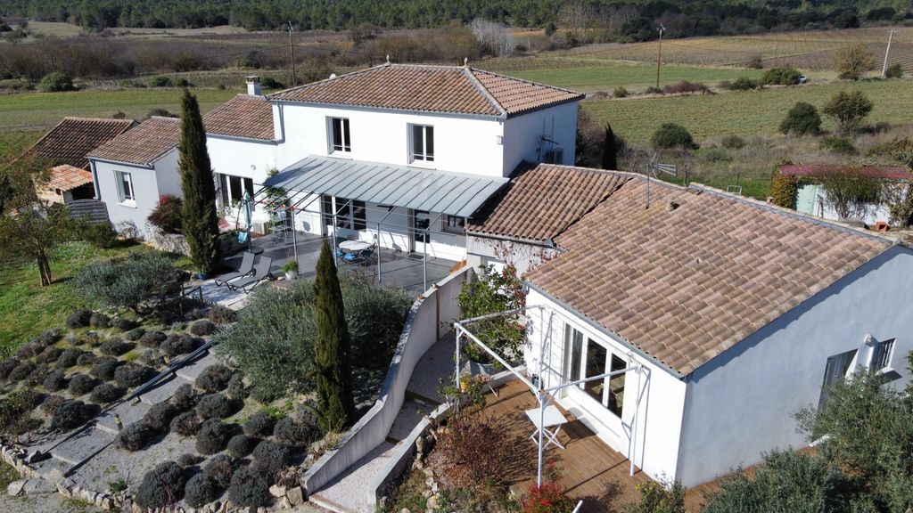 Achat maison à vendre 5 chambres 225 m² - Brouzet-lès-Quissac