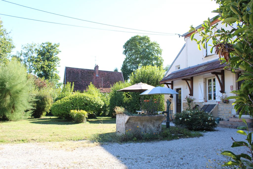 Achat maison à vendre 5 chambres 180 m² - Villers-les-Pots