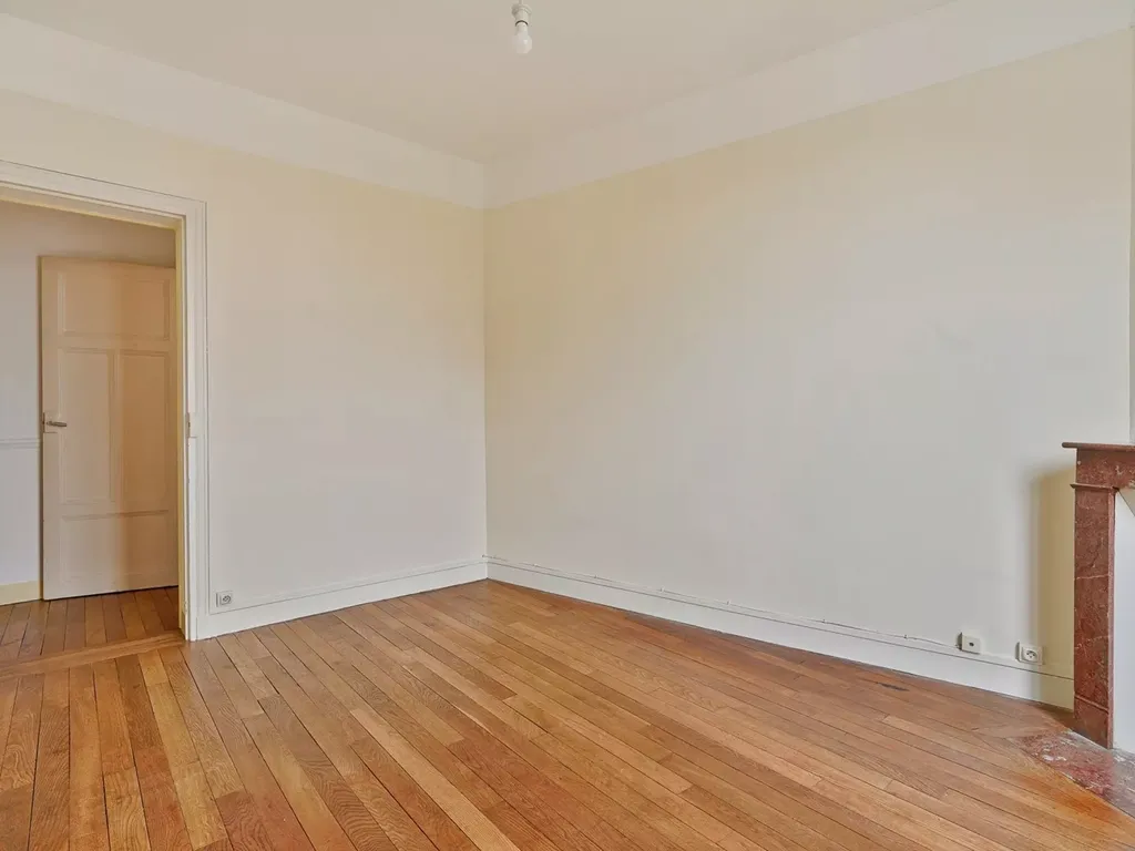 Achat appartement à vendre 2 pièces 42 m² - Sucy-en-Brie