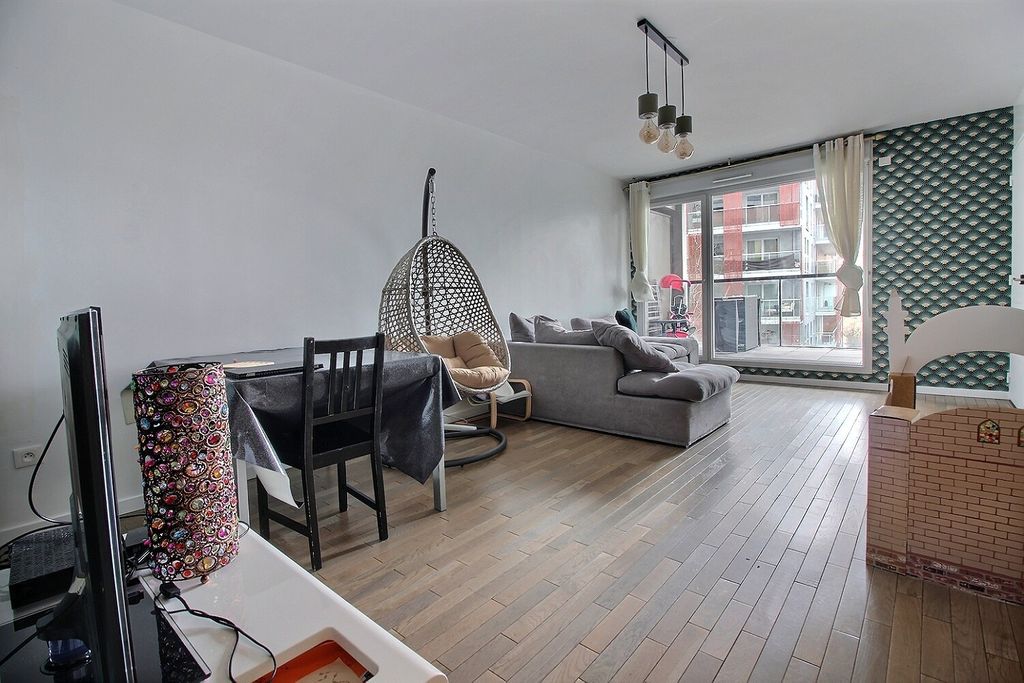Achat appartement à vendre 4 pièces 80 m² - Saint-Ouen