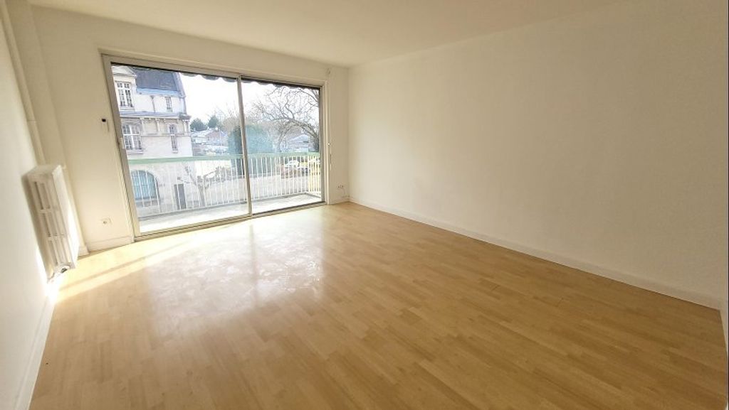 Achat appartement à vendre 4 pièces 101 m² - Châlons-en-Champagne