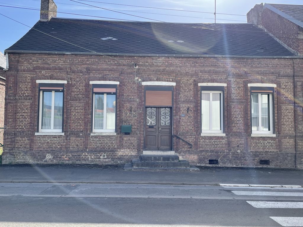 Achat maison à vendre 2 chambres 111 m² - Le Cateau-Cambrésis