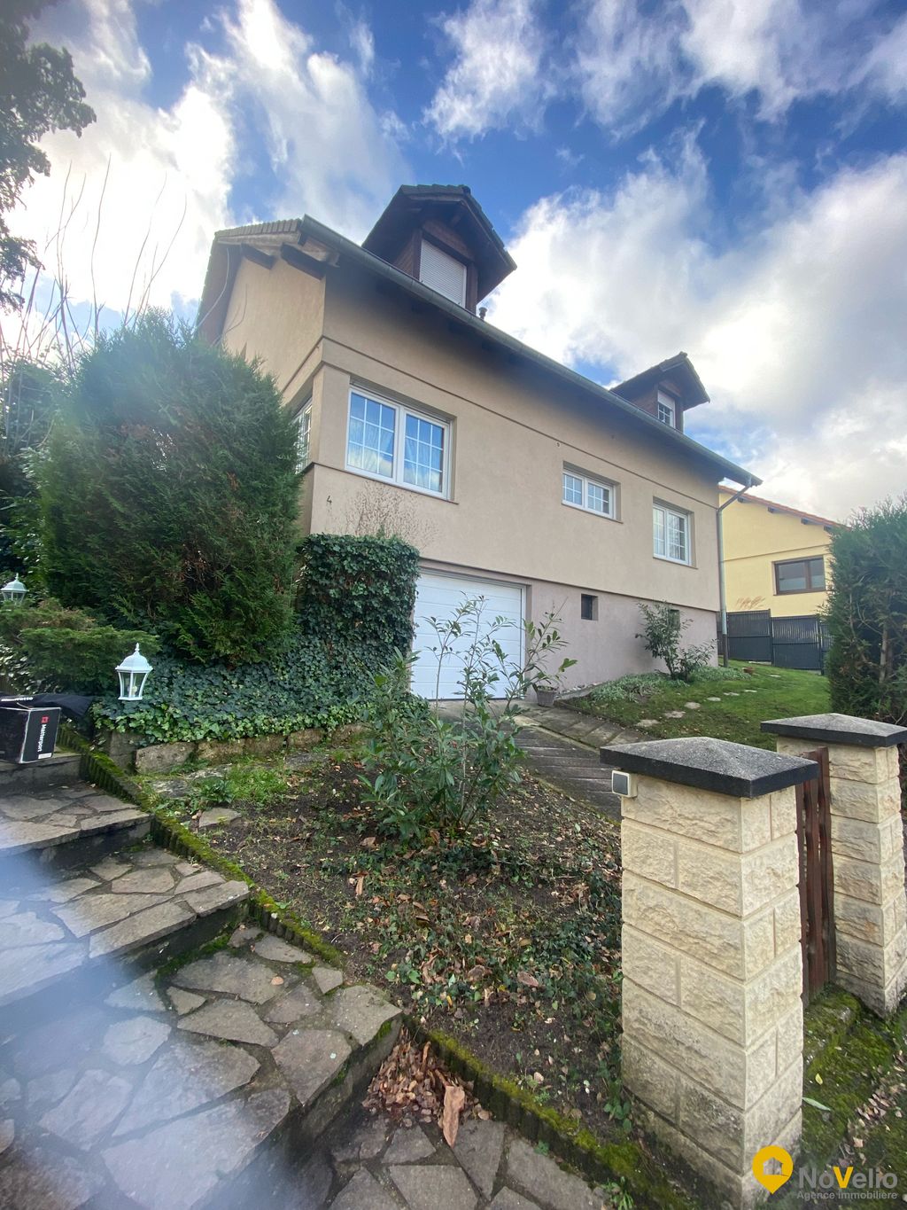 Achat maison à vendre 4 chambres 207 m² - Forbach