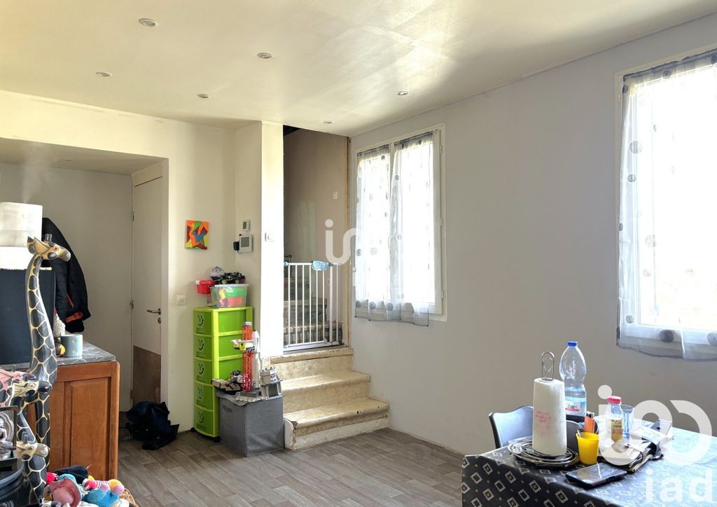 Achat maison à vendre 3 chambres 90 m² - Nogent-l'Artaud