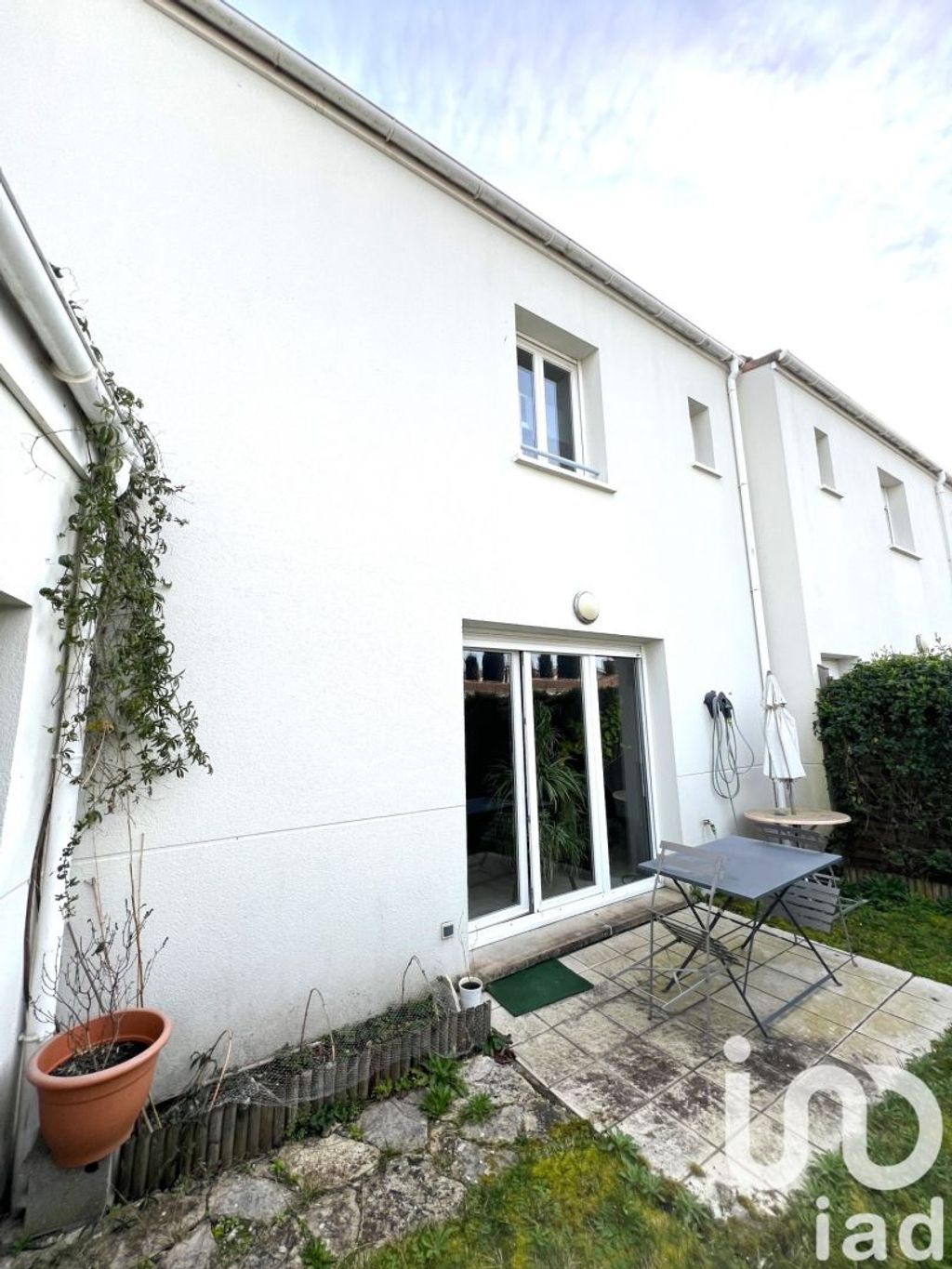 Achat maison à vendre 2 chambres 74 m² - Libourne