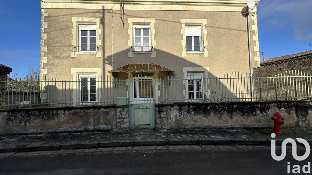 Achat maison à vendre 2 chambres 98 m² - Thouars