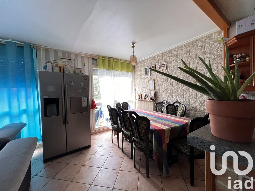 Achat appartement à vendre 3 pièces 71 m² - Plaisir