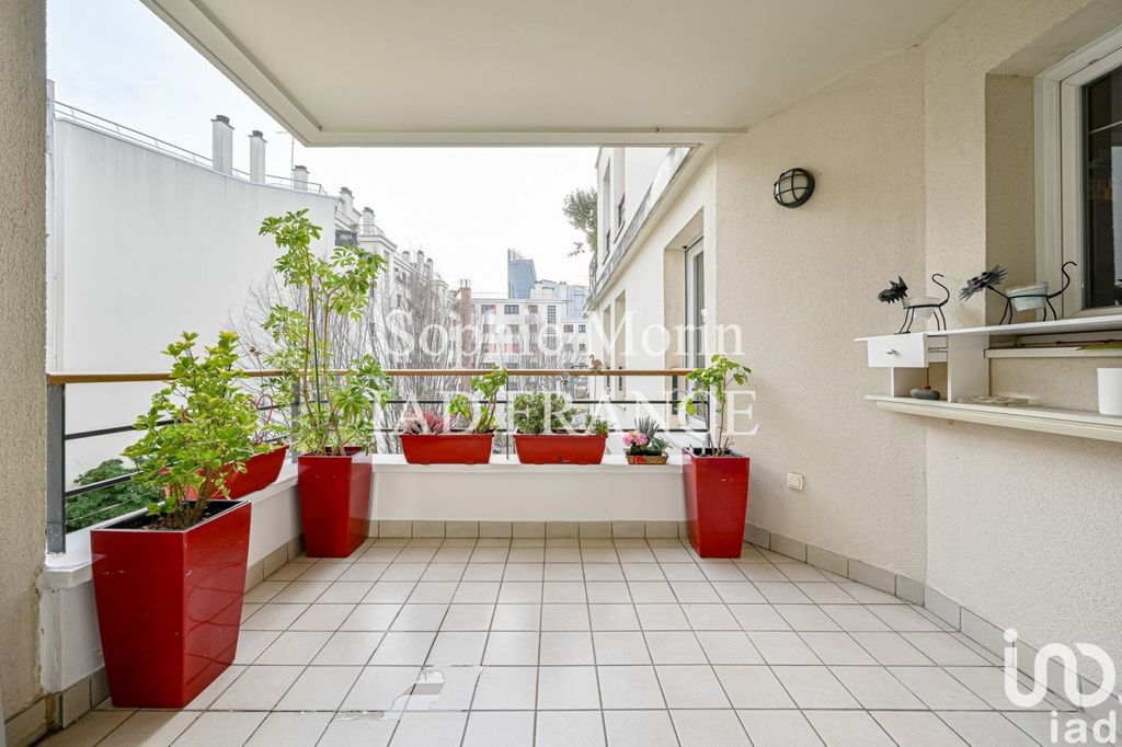 Achat appartement à vendre 3 pièces 69 m² - Courbevoie