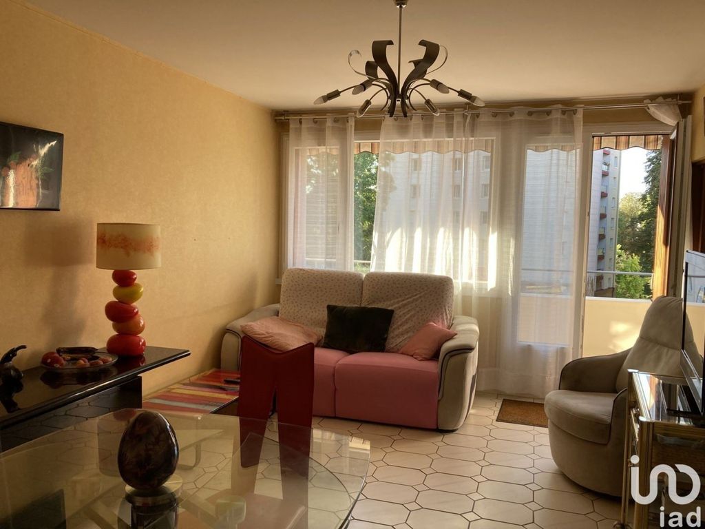 Achat appartement à vendre 4 pièces 82 m² - Thorigny-sur-Marne