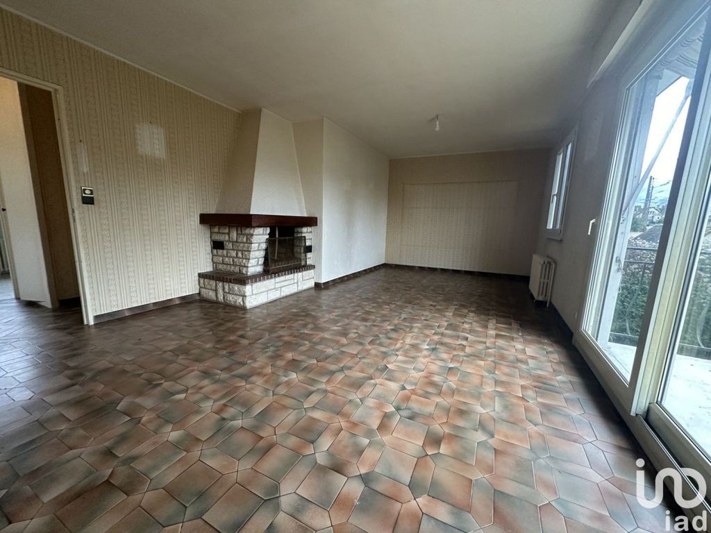 Achat maison à vendre 2 chambres 84 m² - Thorigny-sur-Marne