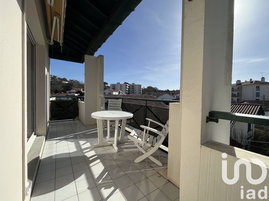 Achat appartement à vendre 4 pièces 87 m² - Biarritz