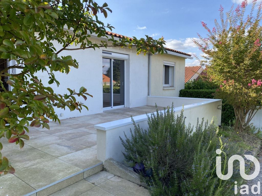 Achat maison à vendre 4 chambres 132 m² - Cholet