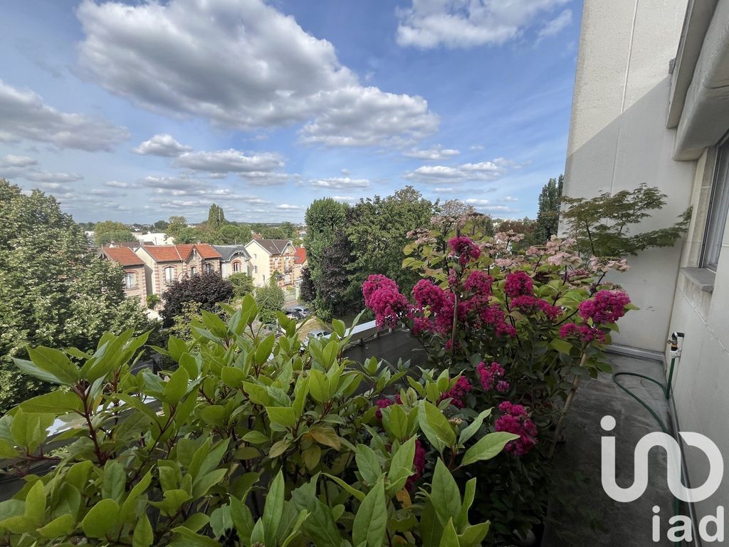 Achat appartement à vendre 3 pièces 70 m² - Le Raincy