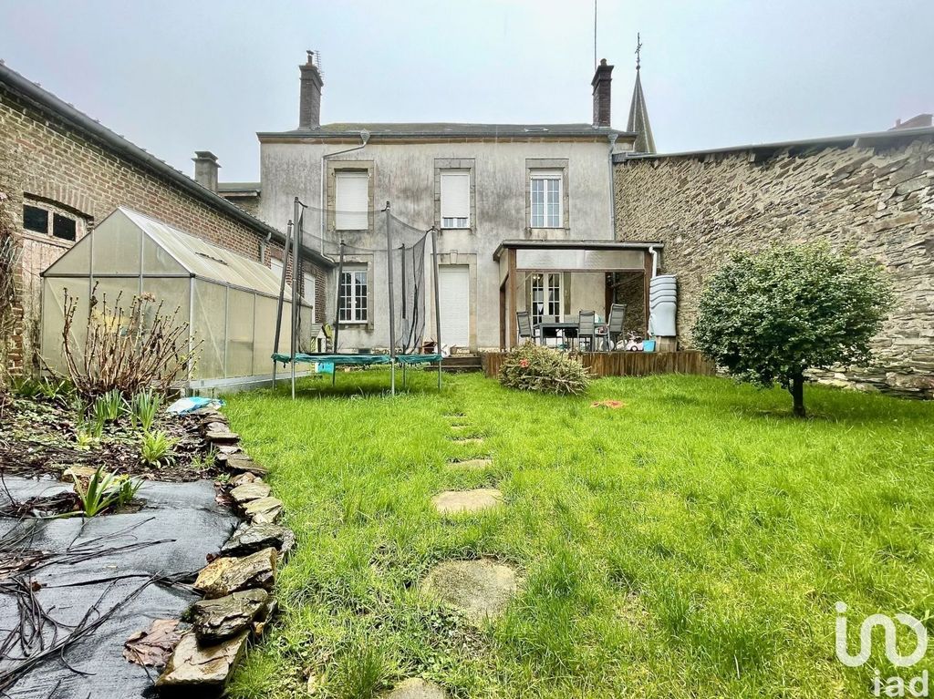 Achat maison à vendre 6 chambres 251 m² - Les Mazures