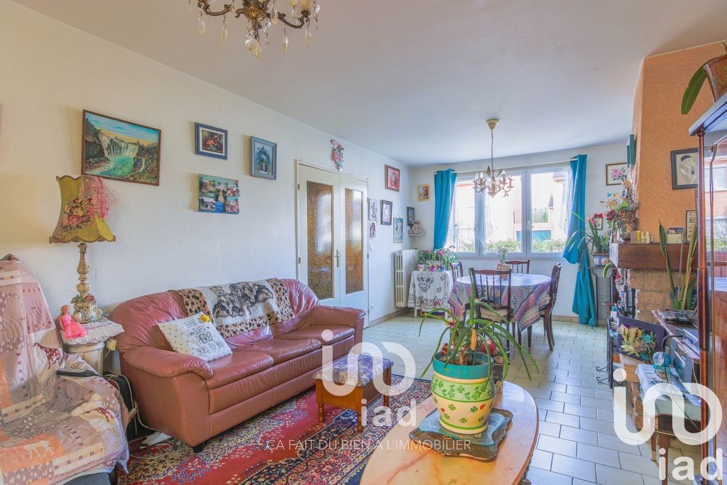 Achat maison à vendre 3 chambres 96 m² - Saint-Pierre-du-Vauvray