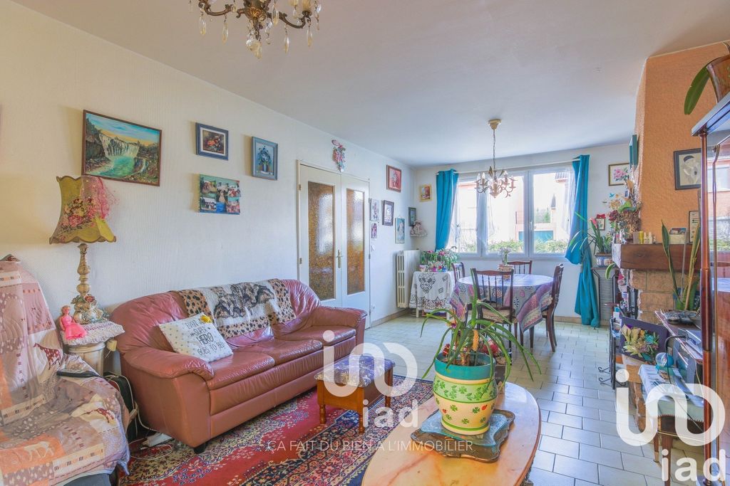 Achat maison à vendre 3 chambres 95 m² - Saint-Pierre-du-Vauvray
