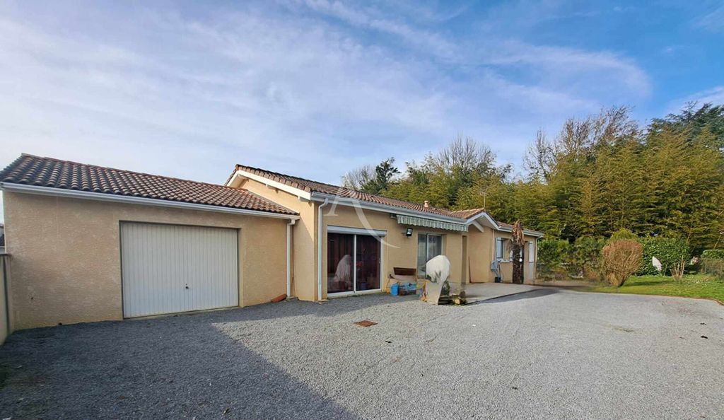 Achat maison à vendre 5 chambres 133 m² - Villeneuve-de-Marsan