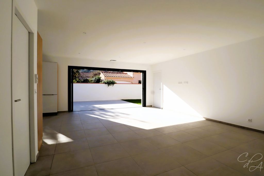 Achat maison à vendre 3 chambres 100 m² - Sorède