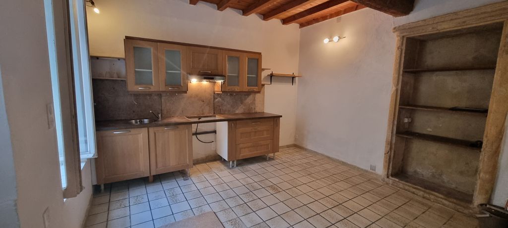 Achat maison à vendre 3 chambres 94 m² - Arles