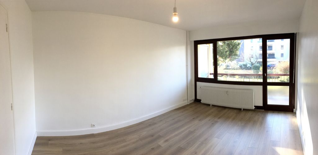 Achat appartement à vendre 2 pièces 49 m² - Thonon-les-Bains