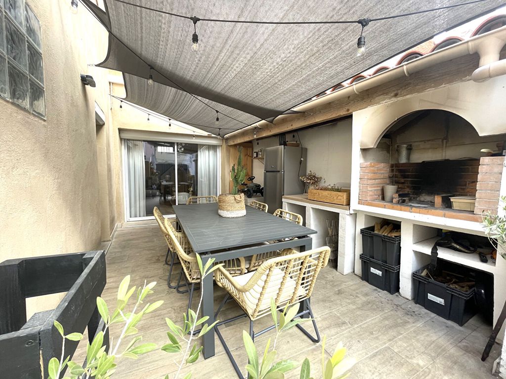 Achat maison à vendre 2 chambres 79 m² - Perpignan