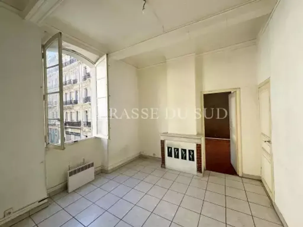 Achat appartement à vendre 3 pièces 69 m² - Marseille 2ème arrondissement