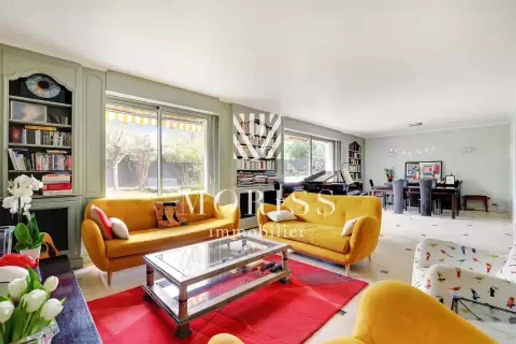 Achat appartement à vendre 6 pièces 161 m² - Saint-Mandé