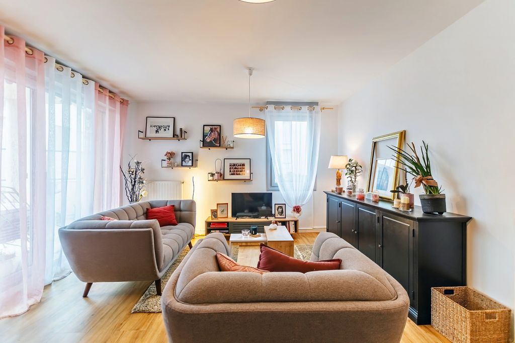 Achat appartement à vendre 2 pièces 48 m² - Mornant