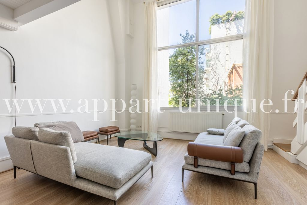 Achat loft à vendre 4 pièces 69 m² - Paris 15ème arrondissement