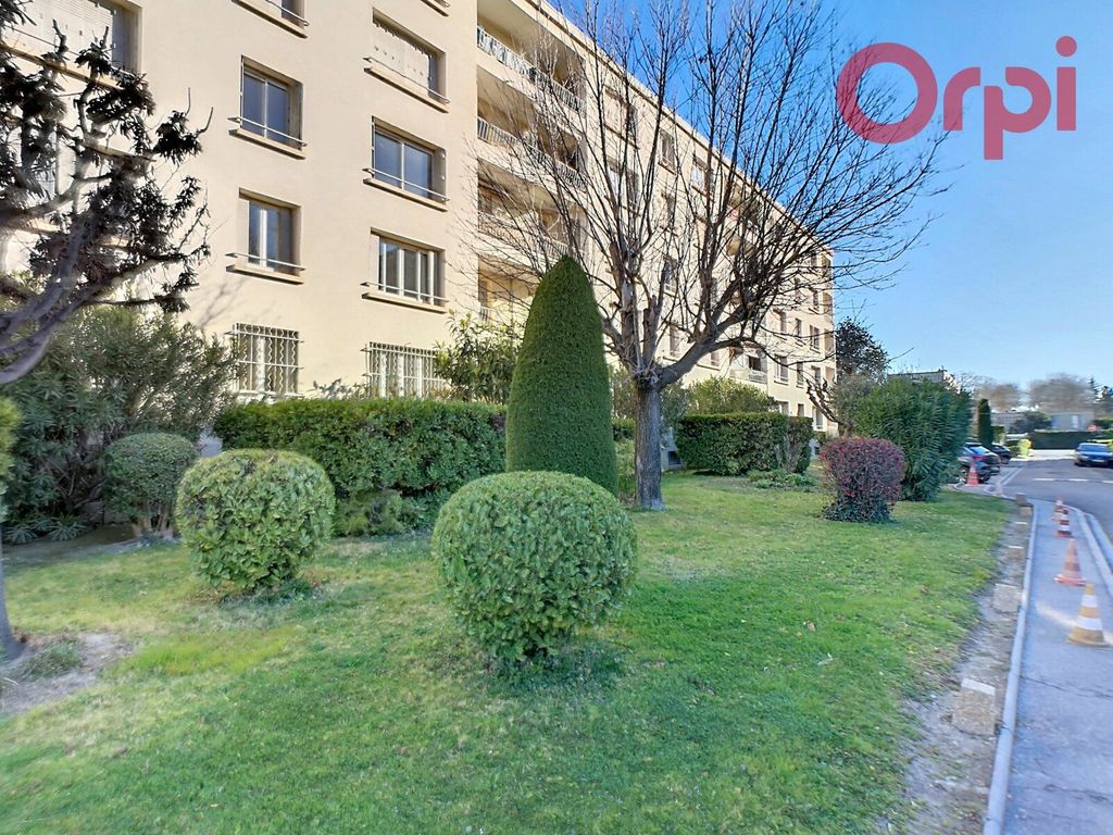 Achat appartement à vendre 5 pièces 68 m² - Avignon