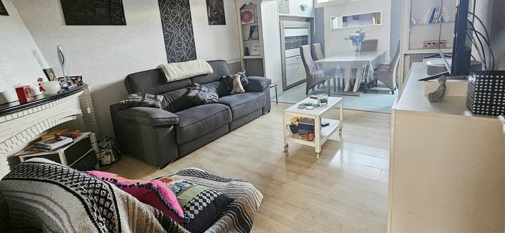 Achat maison à vendre 4 chambres 108 m² - Saint-Martin-Boulogne