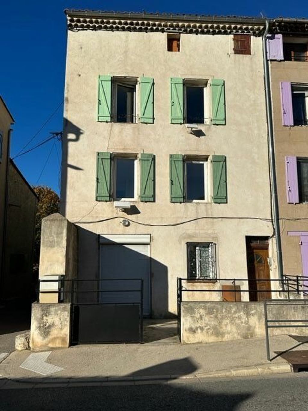 Achat appartement à vendre 2 pièces 63 m² - Saint-Zacharie