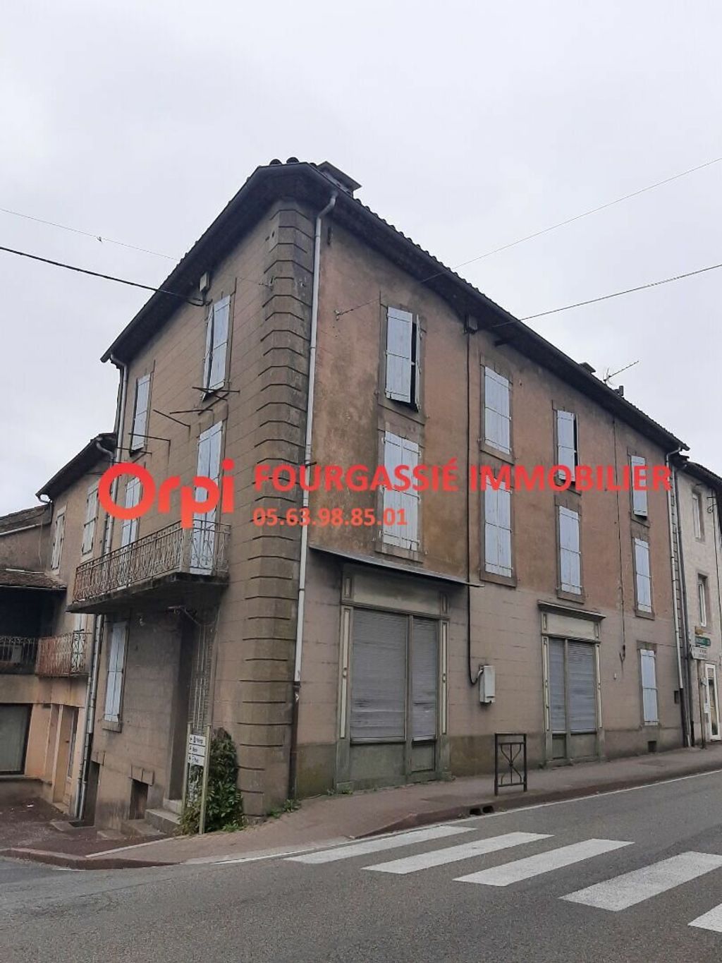 Achat maison à vendre 3 chambres 150 m² - Labastide-Rouairoux