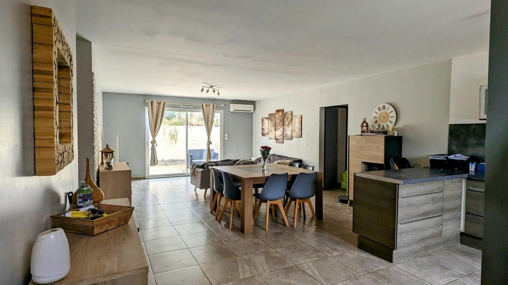 Achat maison à vendre 3 chambres 86 m² - Villelongue-dels-Monts