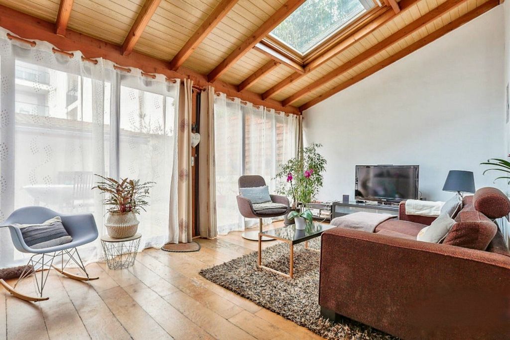 Achat maison à vendre 2 chambres 80 m² - Villeurbanne