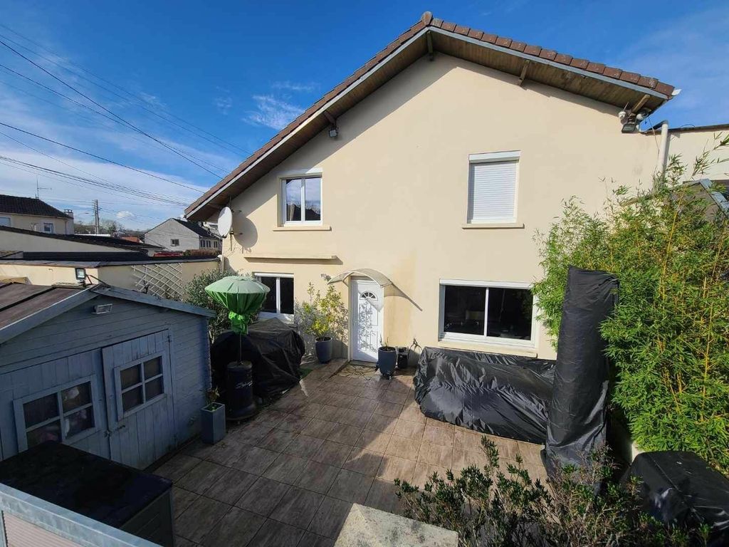 Achat maison à vendre 3 chambres 122 m² - Marly-la-Ville