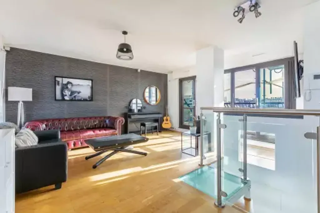 Achat duplex à vendre 4 pièces 93 m² - Paris 15ème arrondissement