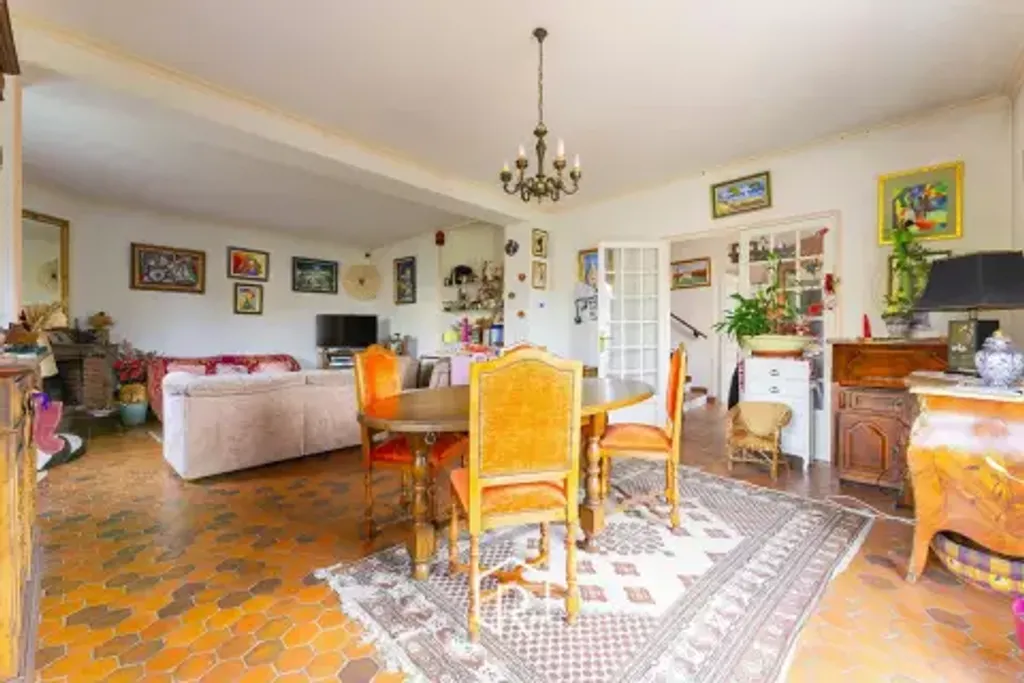 Achat maison à vendre 4 chambres 163 m² - Marseille 7ème arrondissement