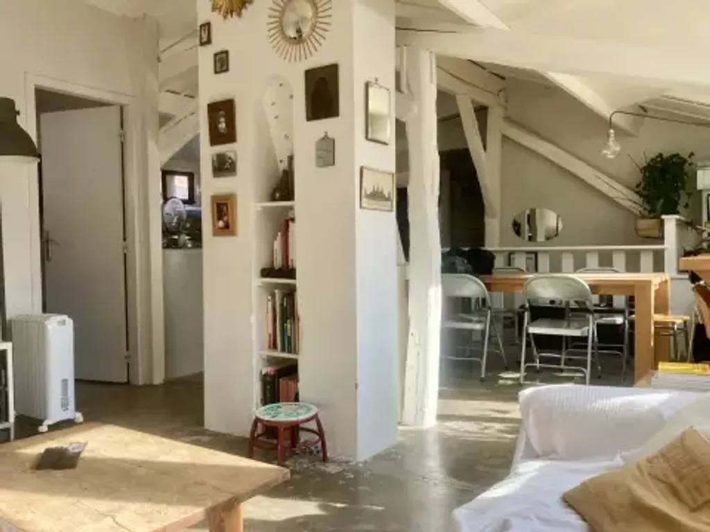 Achat appartement à vendre 4 pièces 81 m² - Paris 20ème arrondissement