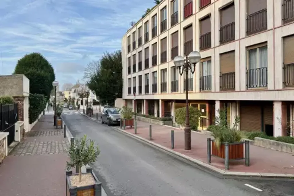Achat appartement à vendre 5 pièces 139 m² - Enghien-les-Bains